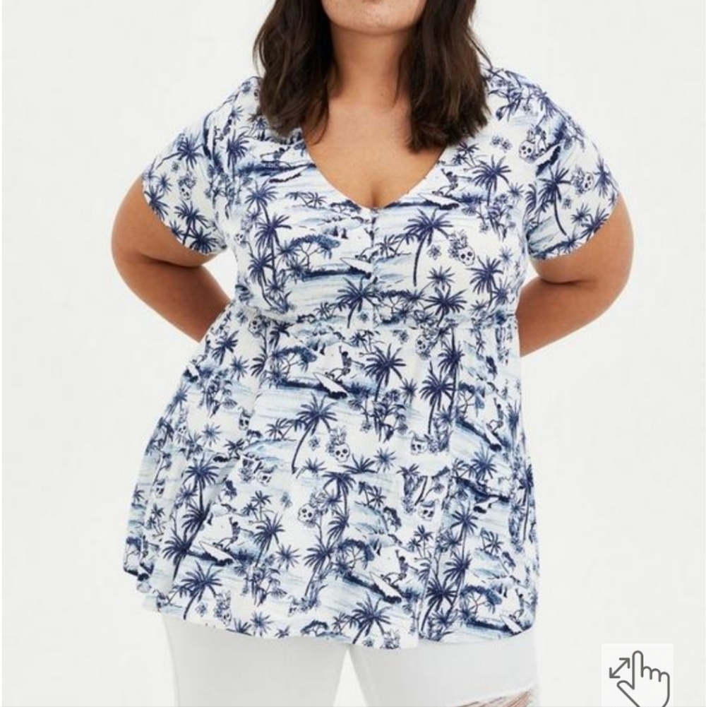 Torrid Skull And Skeleton Island Tunic Blouse